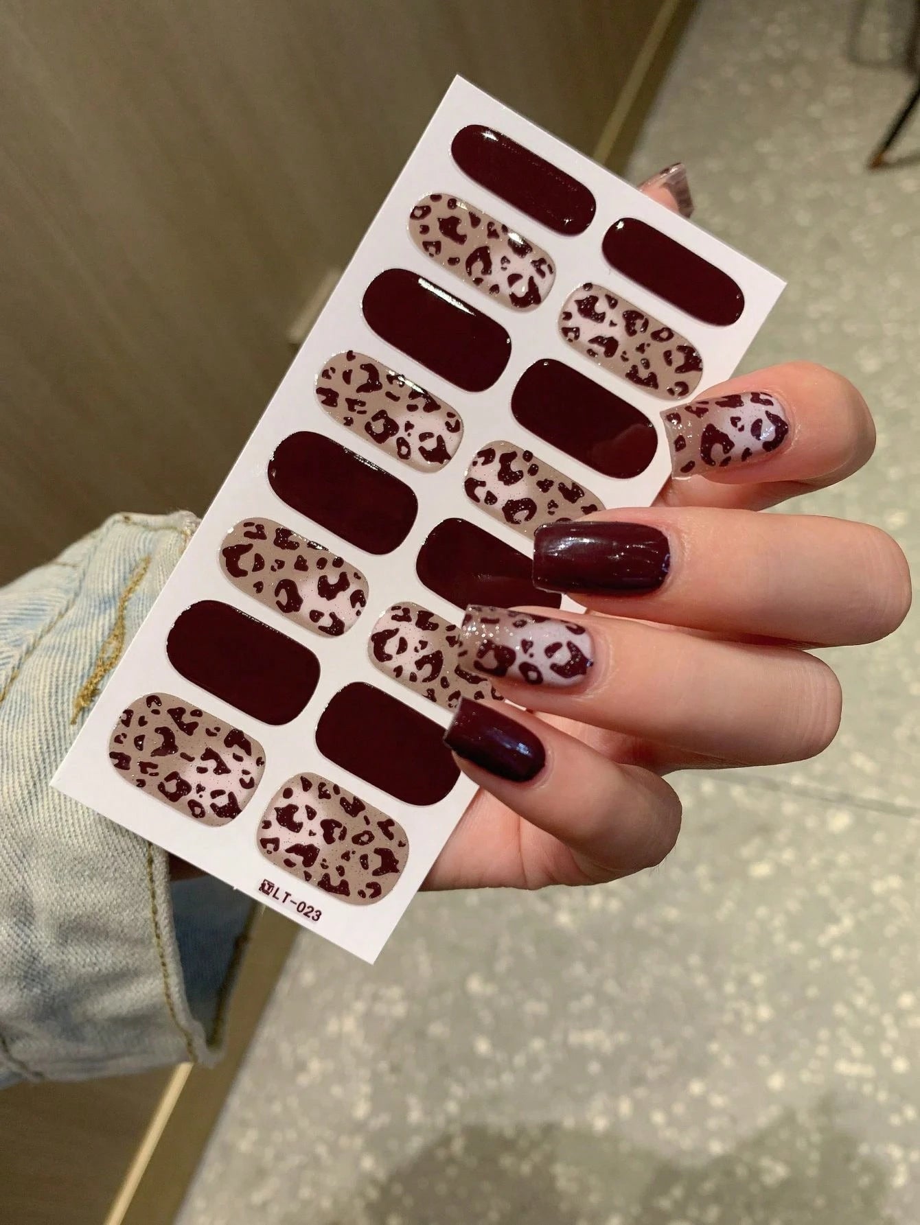 [Color/Pattern] [Product Type] on nails - The Prose & Polish South Africa