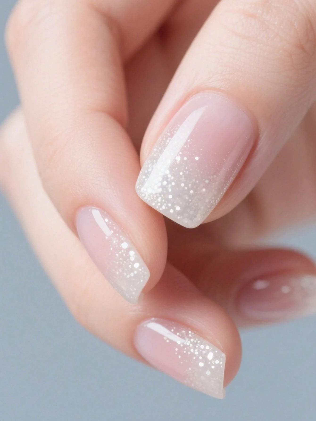 Stardust - Soft Pink-to-White Ombre with Delicate Glitter Semi-Cured Gel Nail Wraps