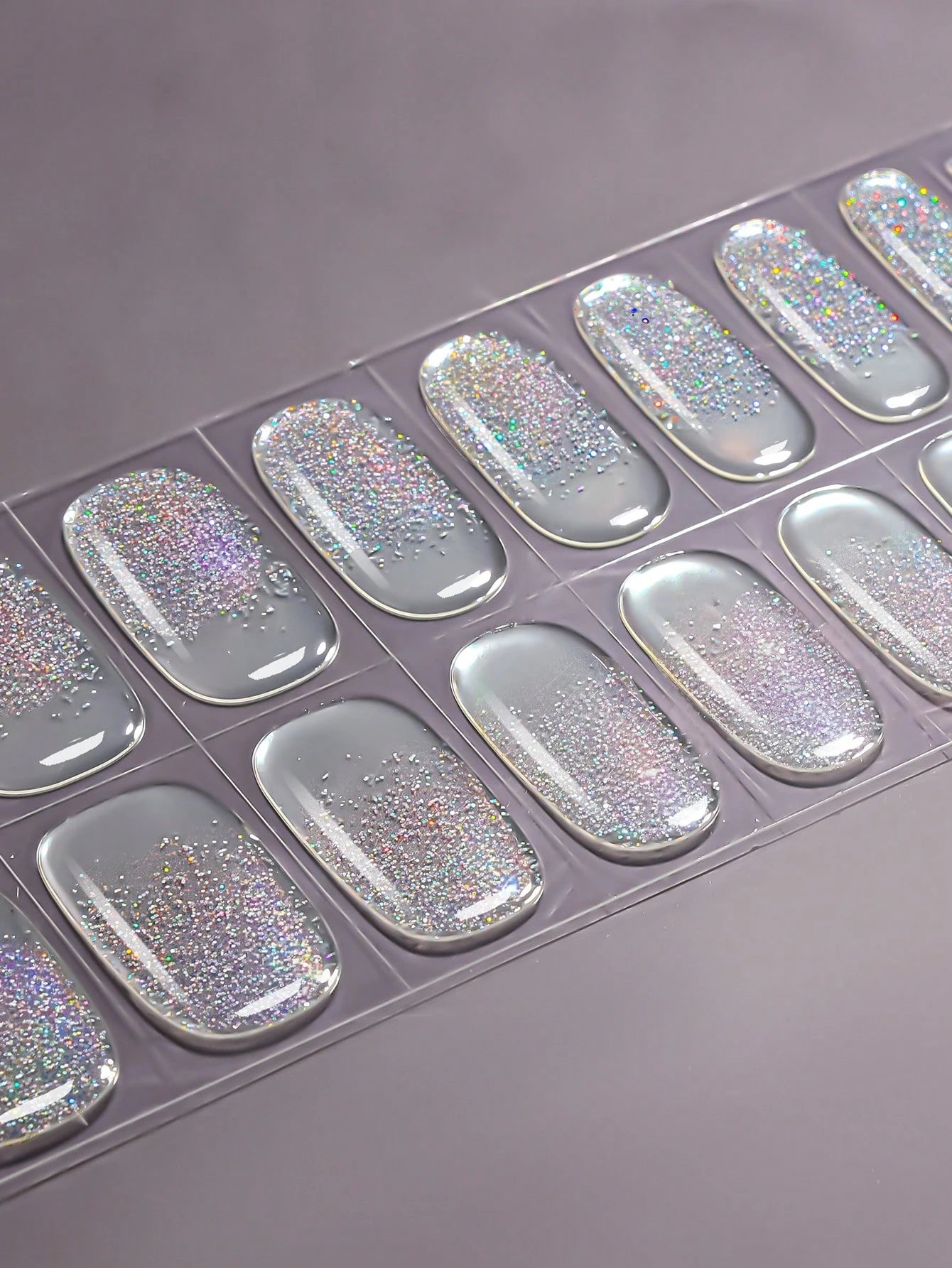 Stardust - Soft Pink-to-White Ombre with Delicate Glitter Semi-Cured Gel Nail Wraps