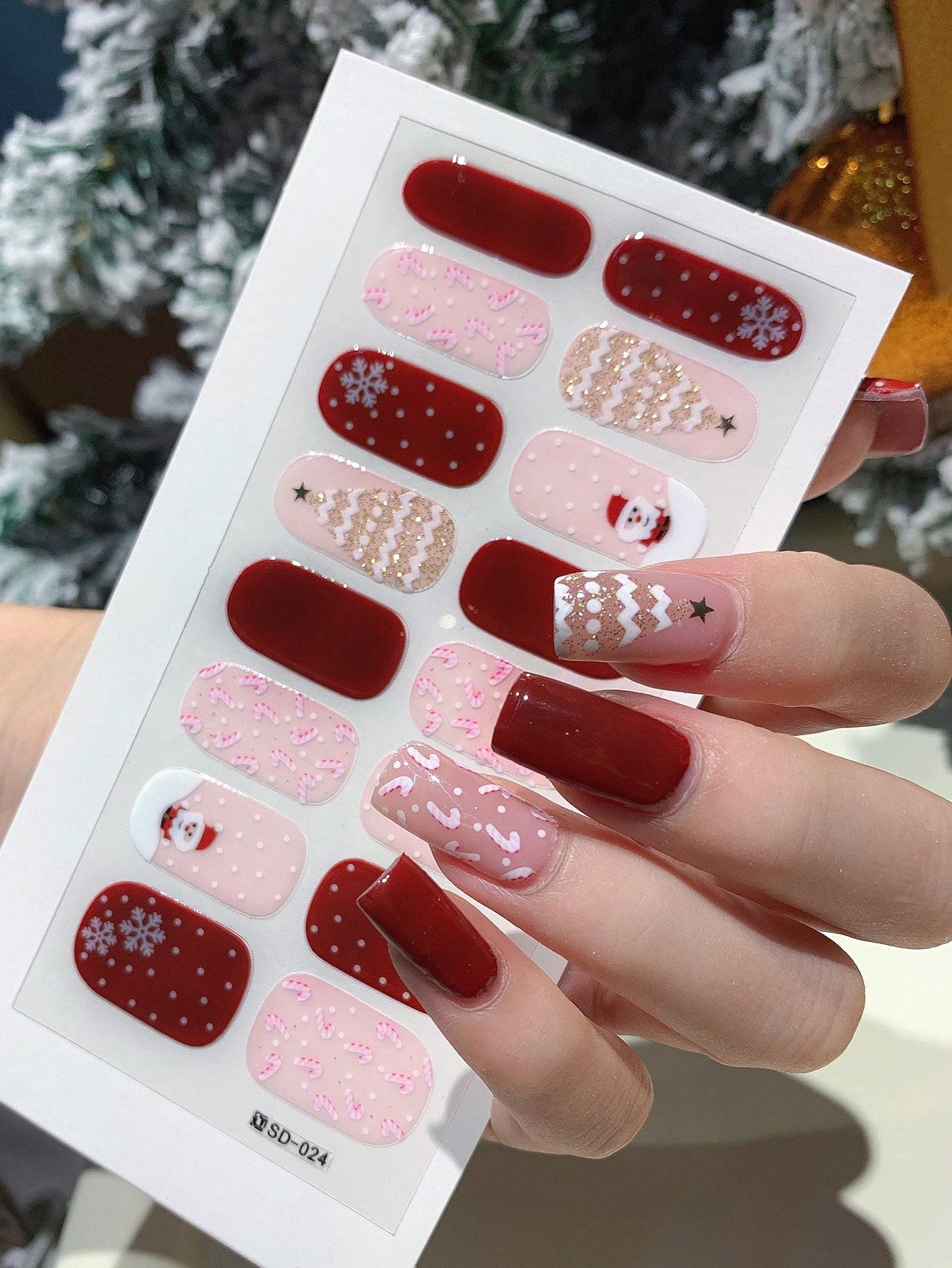 [Color/Pattern] [Product Type] on nails - The Prose & Polish South Africa